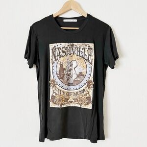 NWOT Nashville City Of Music Graphic T-Shirt